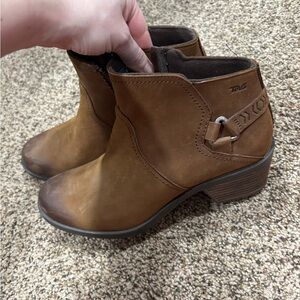 Teva Women's Tan Ankle Booties